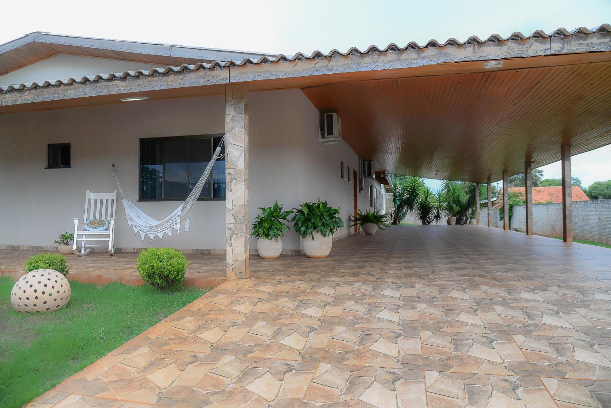 Casa De Campo - 15 Minutos Das Cataratas E Aeroporto - Piscina Com Agua Salgada E Muito Espaco Ao Ar Livre Фос-ду-Игуасу Экстерьер фото