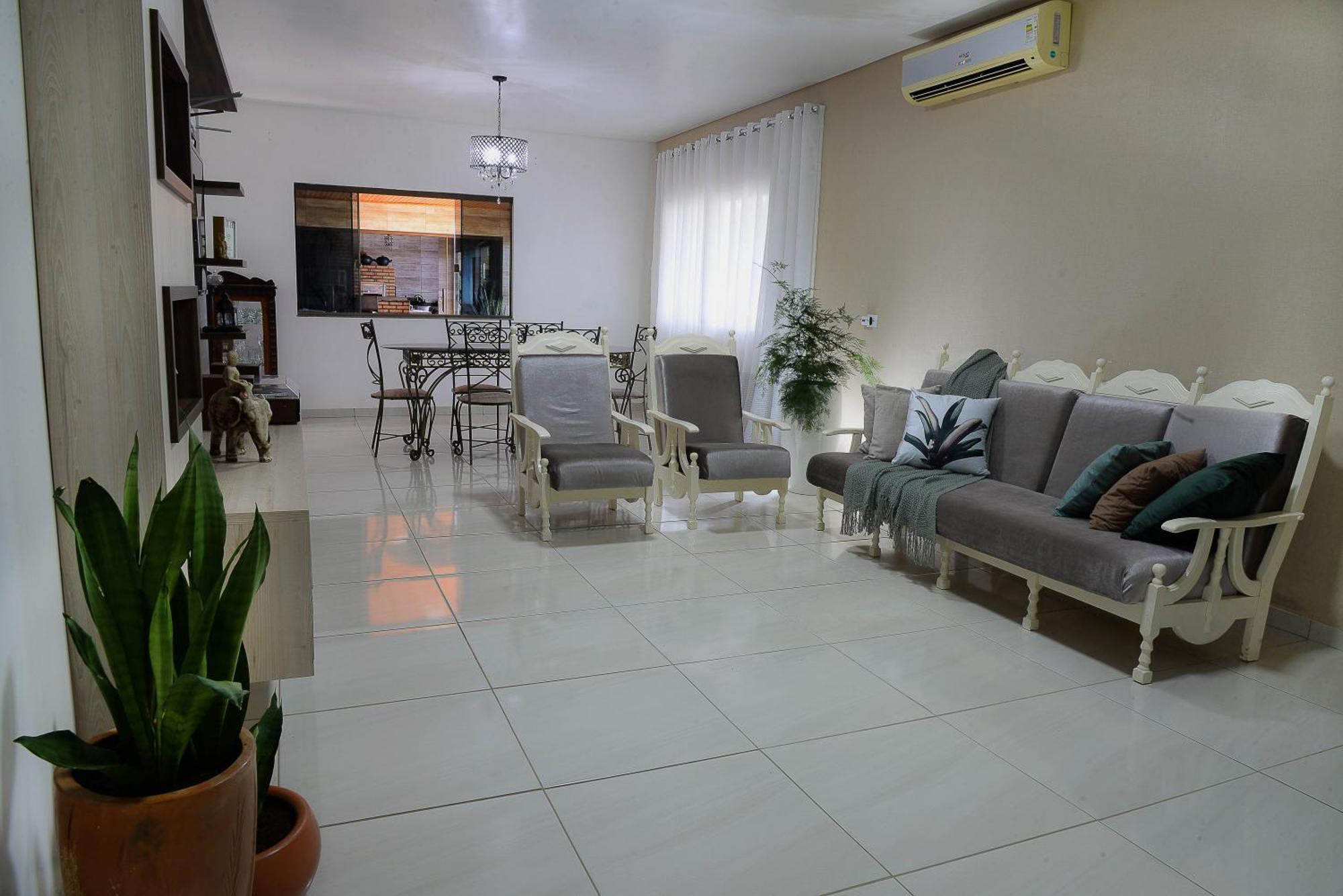 Casa De Campo - 15 Minutos Das Cataratas E Aeroporto - Piscina Com Agua Salgada E Muito Espaco Ao Ar Livre Фос-ду-Игуасу Экстерьер фото